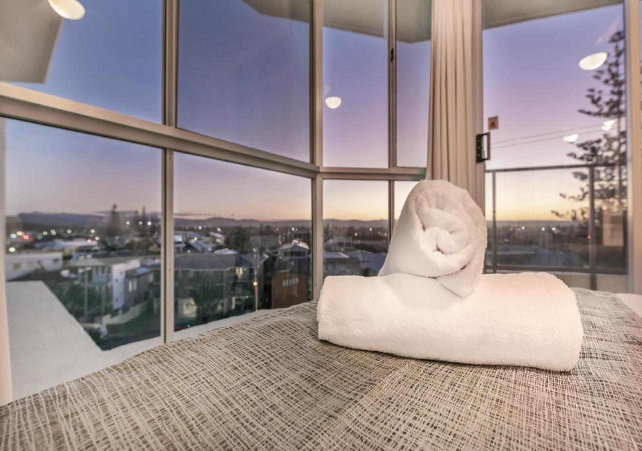 Foreshore Beachfront Apartments Gold Coast Buitenkant foto