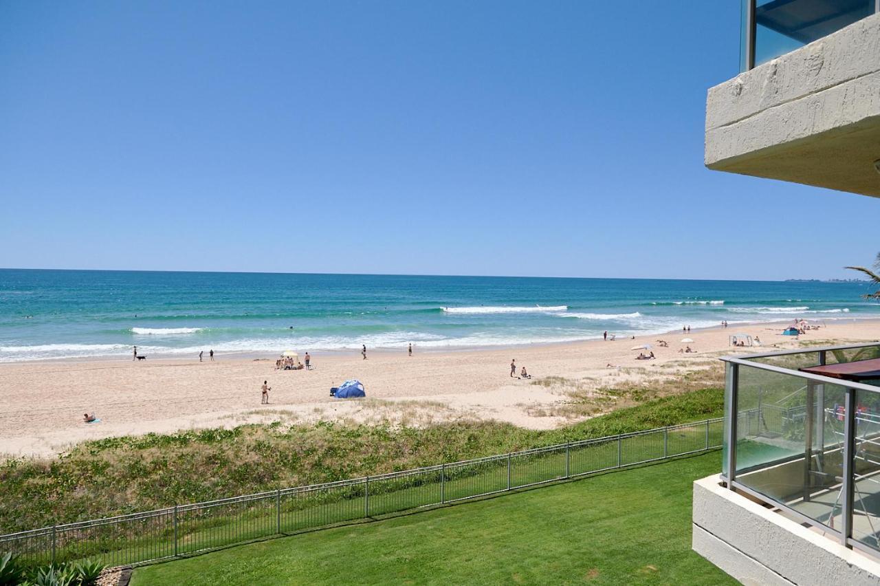 Foreshore Beachfront Apartments Gold Coast Buitenkant foto