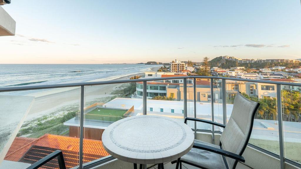 Foreshore Beachfront Apartments Gold Coast Buitenkant foto