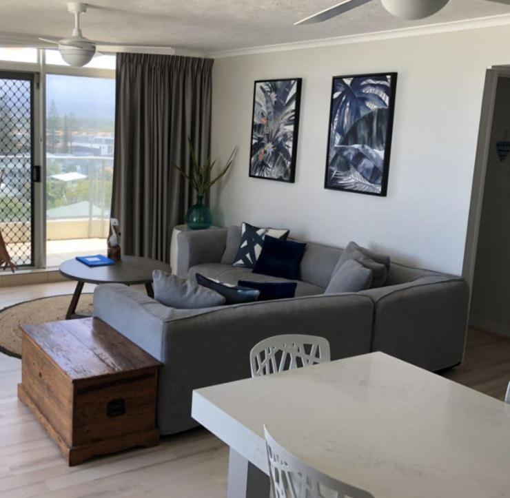 Foreshore Beachfront Apartments Gold Coast Buitenkant foto